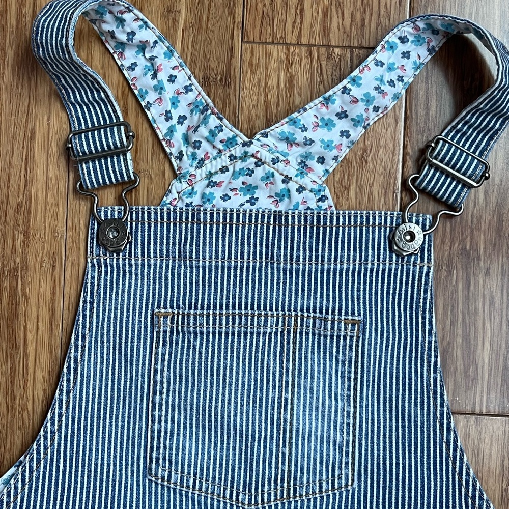 Mini Boden 9-10 Years Denim Dress Skirt Overalls Hearts Pockets Stripe  1029 - Picture 2 of 5